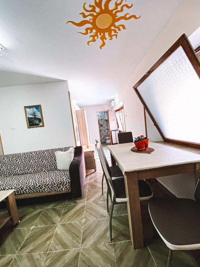 Apartment Near The Old Town Of Kotor Exterior photo