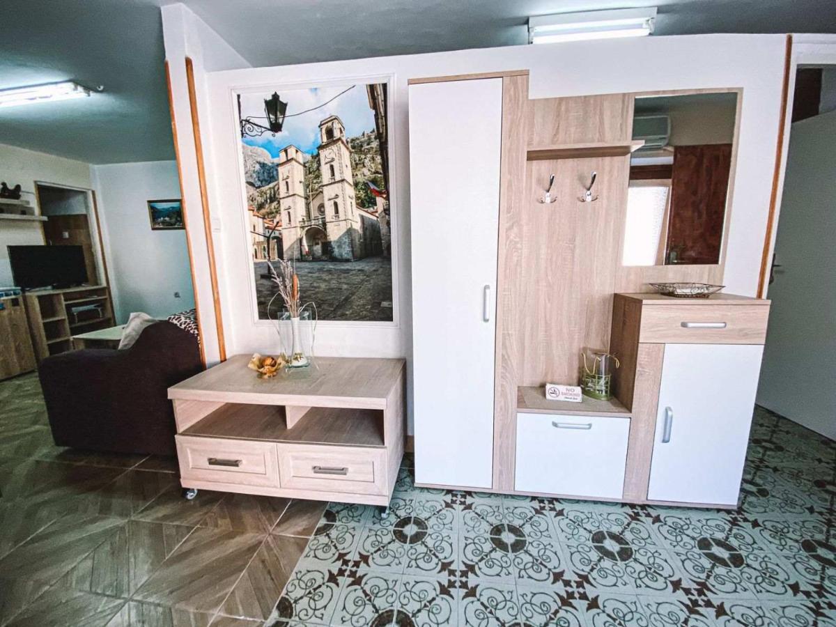 Apartment Near The Old Town Of Kotor Exterior photo