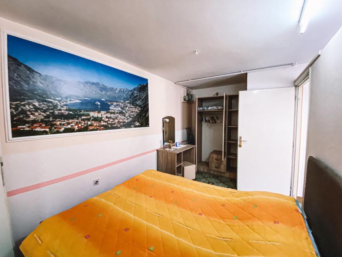 Apartment Near The Old Town Of Kotor Exterior photo